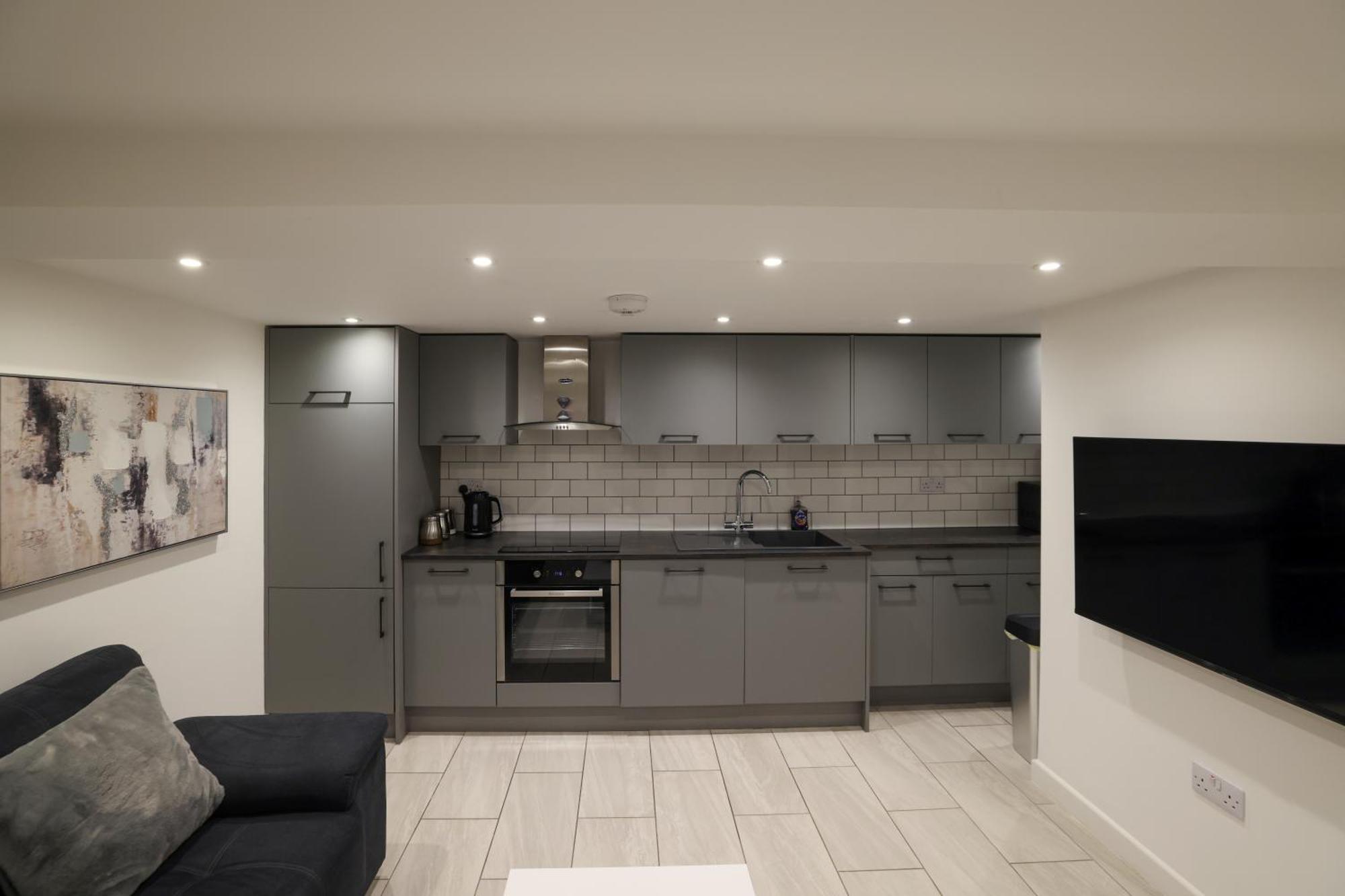 Stylish 1 Bed Apartment In Bicester Town Centre Exterior photo